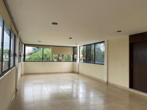 Miraval A Unas Cuadras De Plaza Cuernavaca - Roq-968-cs