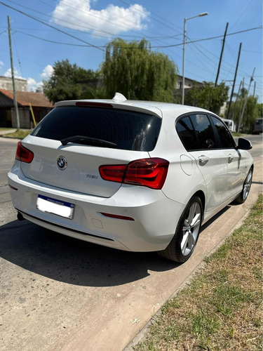 Imagen 2 de 11 de Bmw Serie 1 2018 1.5 118i Sport Line 136cv