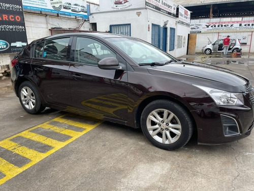 Imagen 2 de 15 de Chevrolet Chevrolet Cruze Ls