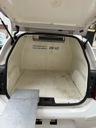 Nissan March 1.6 Active Cargo Aire Ac Mt