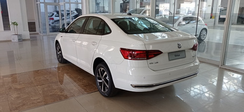 Imagen 7 de 13 de Volkswagen Virtus Highline Tiptronic Oportunidad! Tandil
