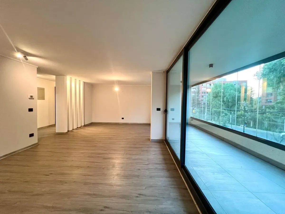 Imagen 4 de 10 de Arriendo Depto 3 Dorm, Cercano A Costanera Norte, La Dehesa