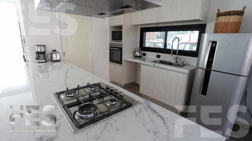 Casa En Venta Amoblada 6 Ambientes Fincas Del Alba Imperdible