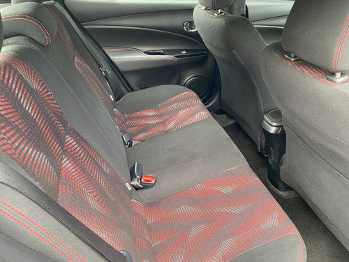 Imagen 13 de 15 de Toyota Yaris S At 2019