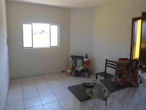 Imagem 2 de 15 de Casa - Venda - Califórnia - Itanhaem - Ita2650