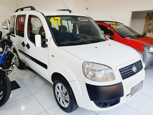Imagem 3 de 9 de Doblo Essence 1.8 7 Lugares Flex - 2017