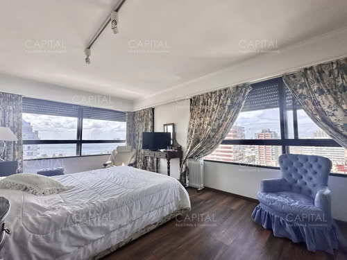 Apartamento De Cuatro Dormitorios Y Dependencia En Venta, Península, Punta Del Este