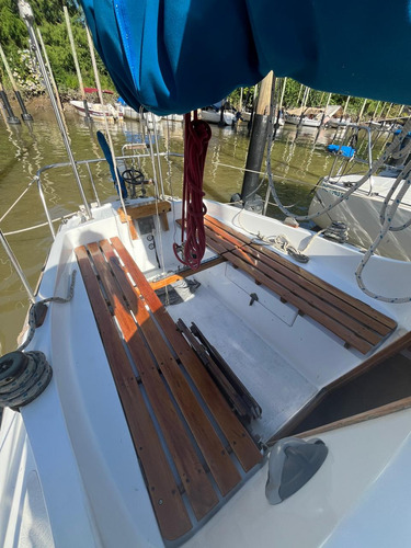 Velero Bries- Impecable