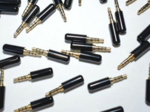 Conector De Audio Plug 3.5 Mm (Usado)