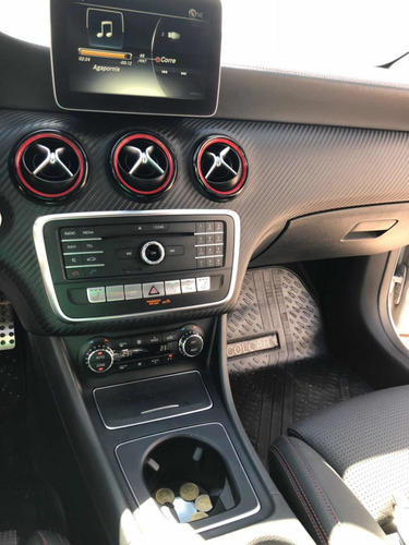 Mercedes Benz Clase A 2017 2.0 A250 At Sport Amg 218cv