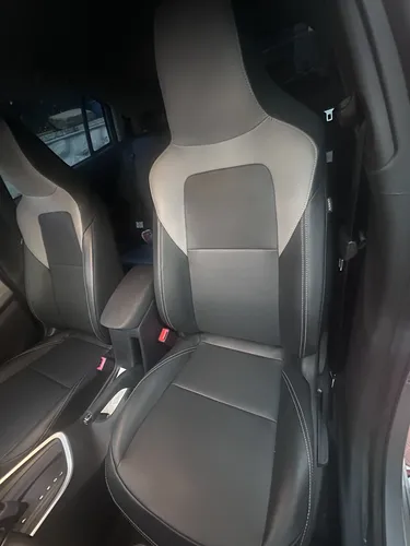 Chevrolet Onix 1.0T Premier Hatch At