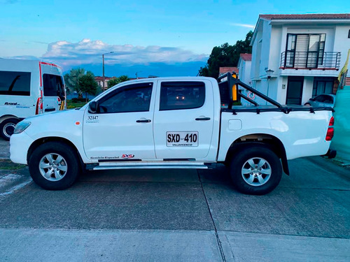 Toyota Hilux 2014