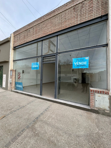 Local En Venta Marcelo T. Alvear E/ Hipolito Yrigoyen Y Belgrano Precio U$d149.000