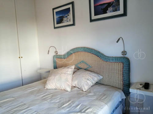 Imagen 15 de 24 de Punta Del Este, Mansa, Apartamento De 1 Dormitorio Con Terraza Y Vista.- Ref: 54539