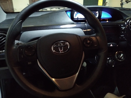 Toyota Etios 1.5 Xs 2016