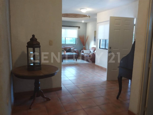 Se Renta Departamento Loft Sobre Eulalio Norte De Saltillo