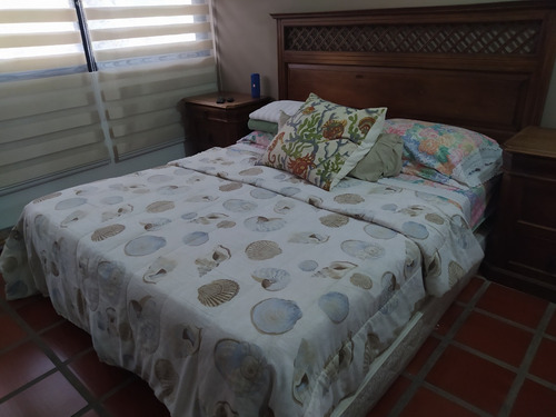 Imagen 9 de 17 de Se Alquila Moderno Town House En Cayo De Agua Equipado