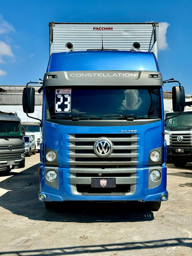Volkswagen 24.280 6x2 2023 - Baú