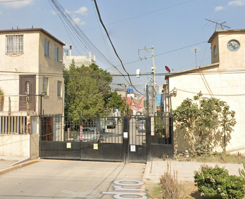 Casa En Venta En Col. Paseos De Ecatepec , Edomex Ds19