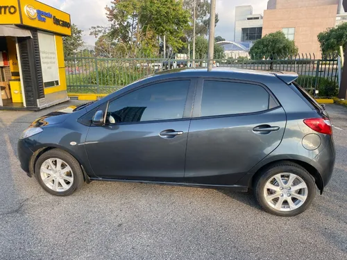 Mazda 2 15hm8 Mt 1.5