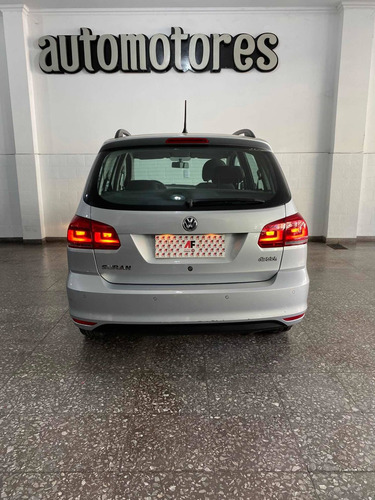 Imagen 12 de 15 de Volkswagen Suran 2016 1.6 Trendline //