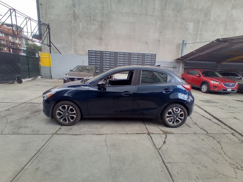Imagen 8 de 15 de Mazda Mazda 2 1.5 I Grand Touring At 2016