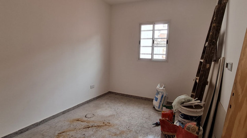 Departamento 3 Ambientes En Ciudadela, Tres De Febrero