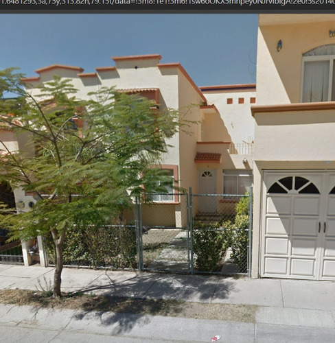 Se Vende Casa Excelente Ubicación!!!av. Lago De Coyuca 637, Brisas Del Lago,,león De Los Aldama, Gto!!remates Hipotecarios