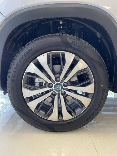 Imagen 7 de 16 de Fiat Toro 1.3 270 Turbo Volcano 4x2 At