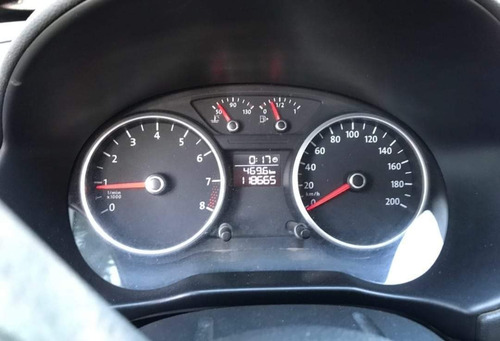 Imagem 12 de 15 de Volkswagen Voyage 2010 1.0 Vht Trend Total Flex 4p