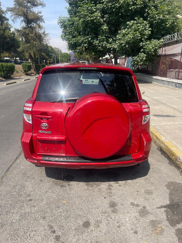 Toyota RAV4 Vagoneta Base 3a Fila At
