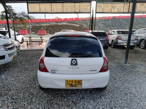Renault Clio Ii Campus 2015 Mt 1200cc
