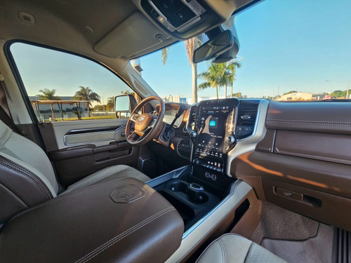 RAM 2500 6.7 I6 TURBO DIESEL LARAMIE CD 4X4 AUTOMÁTICO