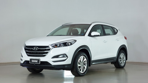 Hyundai Tucson 2.0 Plus Mt 4x2