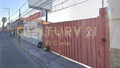 Terreno En Venta Con Construcción En La 11 Sur Y Club De Golf Mayorazgo, Puebla