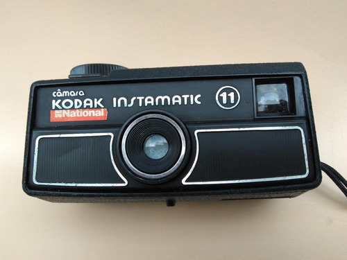 Camarapedia:  Camara Kodak Instamatic 11  Nf Cam16