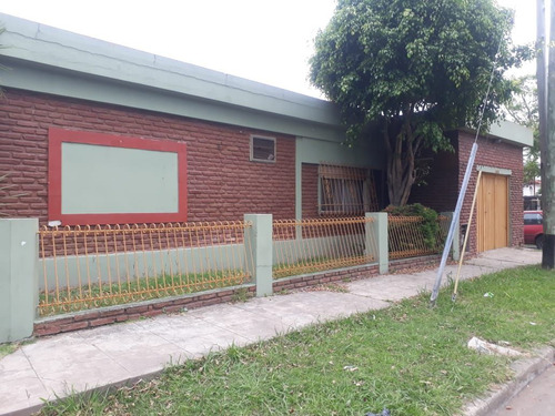 Casa En Venta En Lanús Oeste