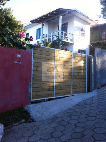 Casa A Venda No Bairro Santinho Em Florianópolis - Sc. - 1011-1