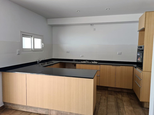 Imagen 5 de 16 de Duplex En Venta Solares De Manantiales