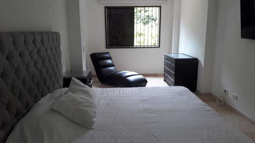 Imagen 10 de 22 de Casa En Venta En El Poblado
