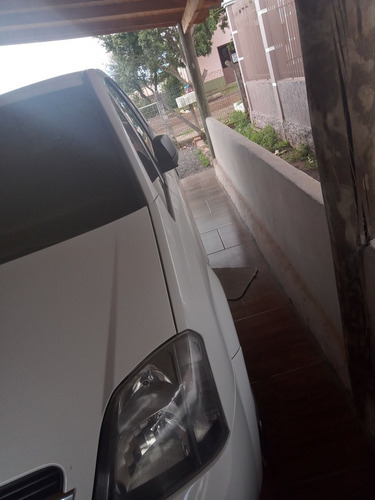 Imagem 9 de 13 de Chevrolet Meriva 2008 1.8 Joy Flex Power 5p