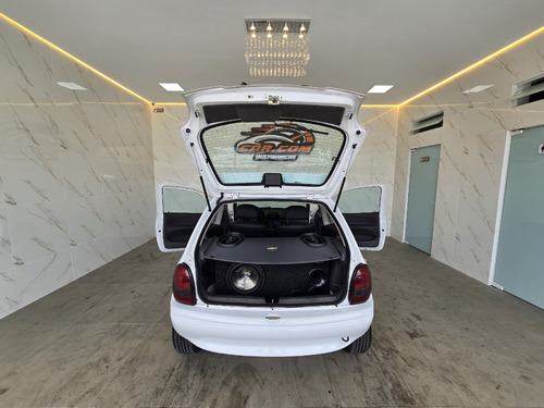 Chevrolet Corsa 1.0 Wind 3p