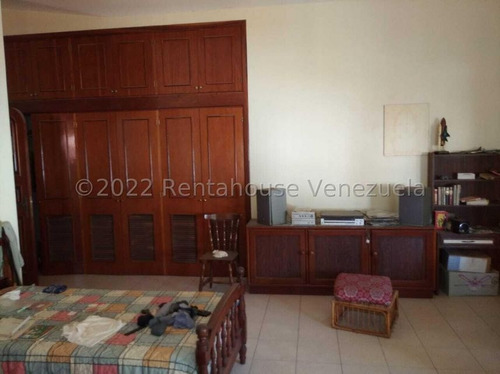 Imagen 5 de 25 de Gustavo Zavala Rentahouse 22-20963