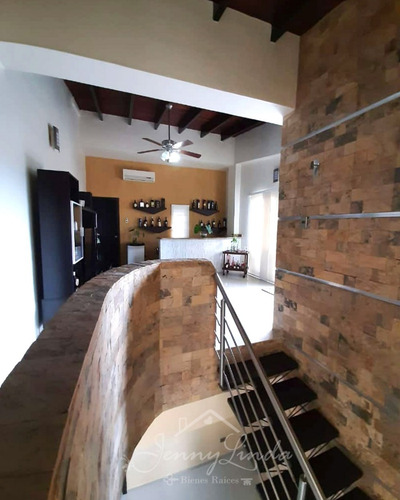 Imagen 5 de 14 de Venta Apto. Duplex San Jacinto Maracay Aragua 0414-444.72.13