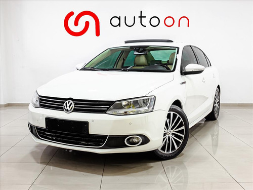 Volkswagen Jetta 2.0 TSI HIGHLINE 200CV GASOLINA 4P TIPTRONIC