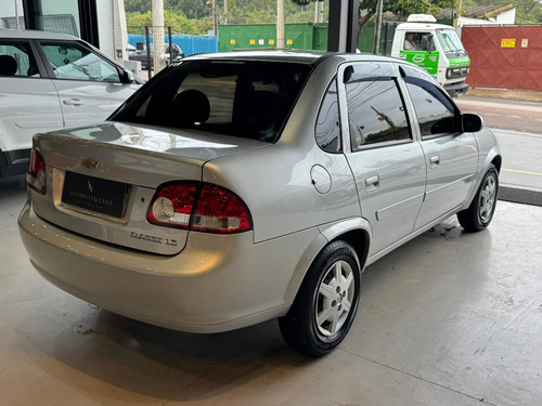 Chevrolet Corsa Classic 1.0 MPFI LS 8V FLEX 4P MANUAL