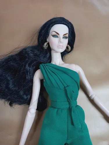 Riviera cheap drama agnes