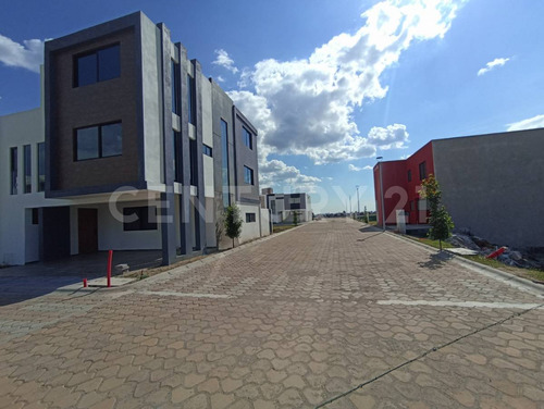 Venta De Terreno Residencial La Vid Zona Periferico, Cuautlancingo Puebla