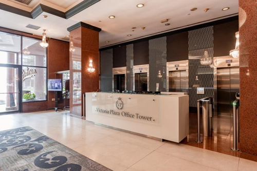 Oficina En Plaza Independencia - Victoria Plaza Offices