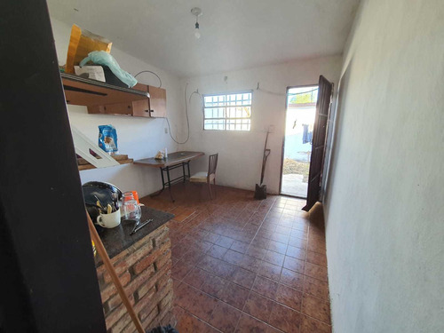 Imagen 5 de 7 de Pque Liceo Iii Secc. - Constancio Vigil 1418 - Casa En Venta